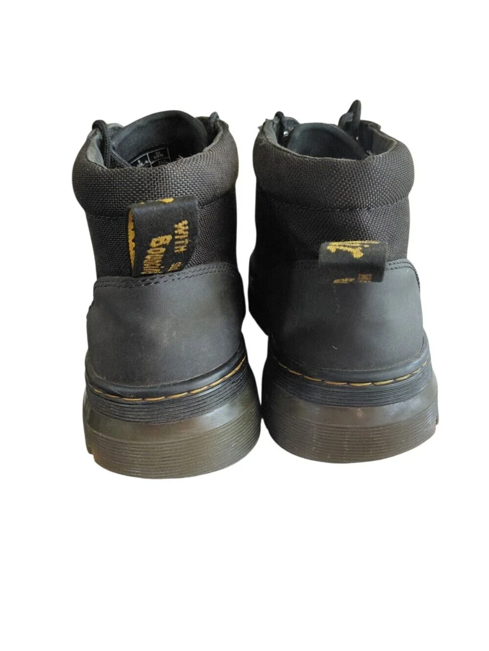 Dr. Martens Men's Black Lace Up Chukka Boots with Lug Sole Size 10 Bonny